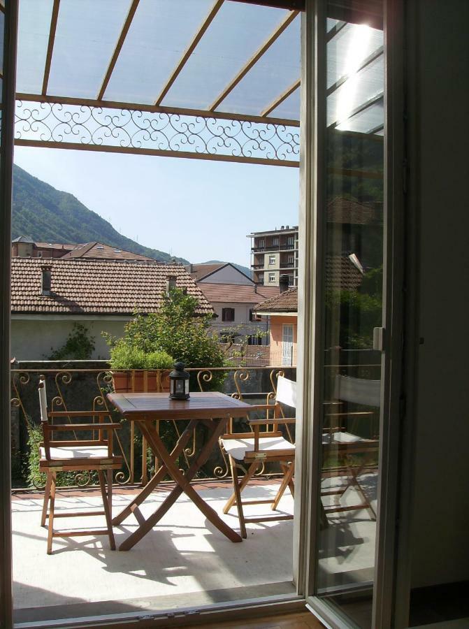 Casa Avezza Apartment Omegna Exterior photo